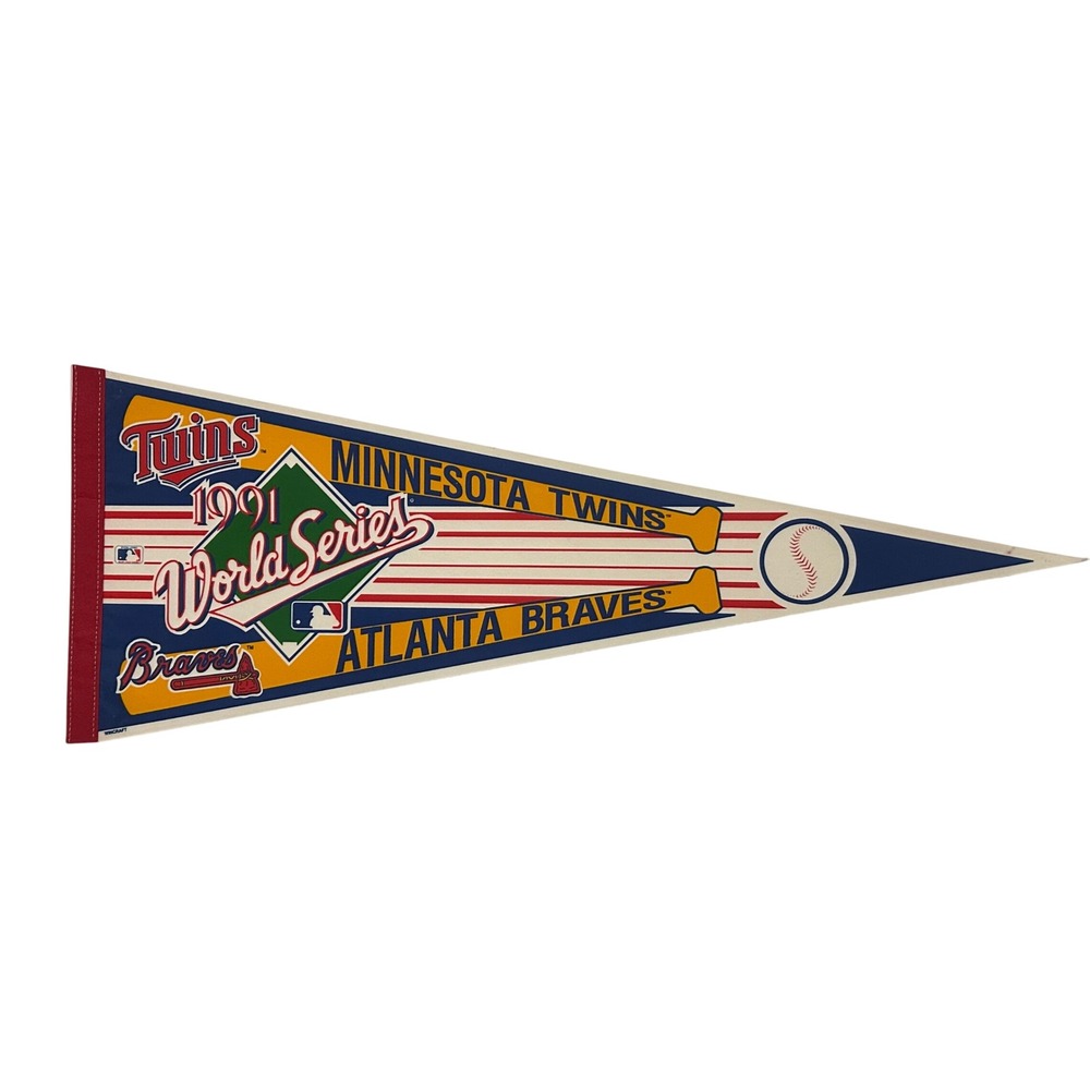 Vintage 1991 World Series Pennant Minnesota Twins vs Atlanta Braves MLB 29in